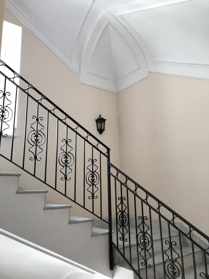 Le Corti Di Napoli Apartments Buitenkant foto
